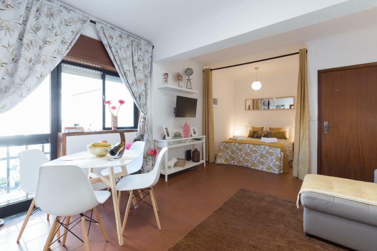 2 Comfy Bright Flats With Netflix Apartment Porto Exterior foto