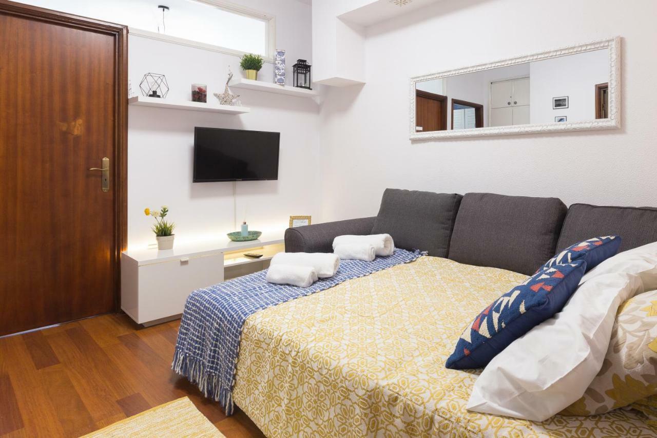 2 Comfy Bright Flats With Netflix Apartment Porto Exterior foto