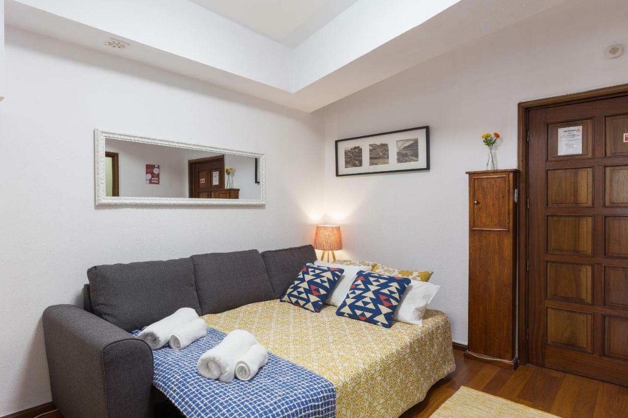 2 Comfy Bright Flats With Netflix Apartment Porto Exterior foto